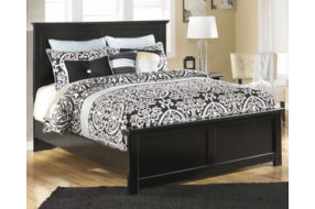 Signature Design by Ashley Maribel Queen Panel Bed and Chest-Black