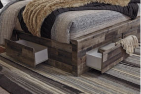 Benchcraft Derekson Queen Panel Bed with 4 Storage Drawers-Multi Gray
