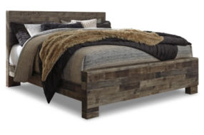 Benchcraft Derekson King Panel Bed, Dresser, Mirror and Nightstand