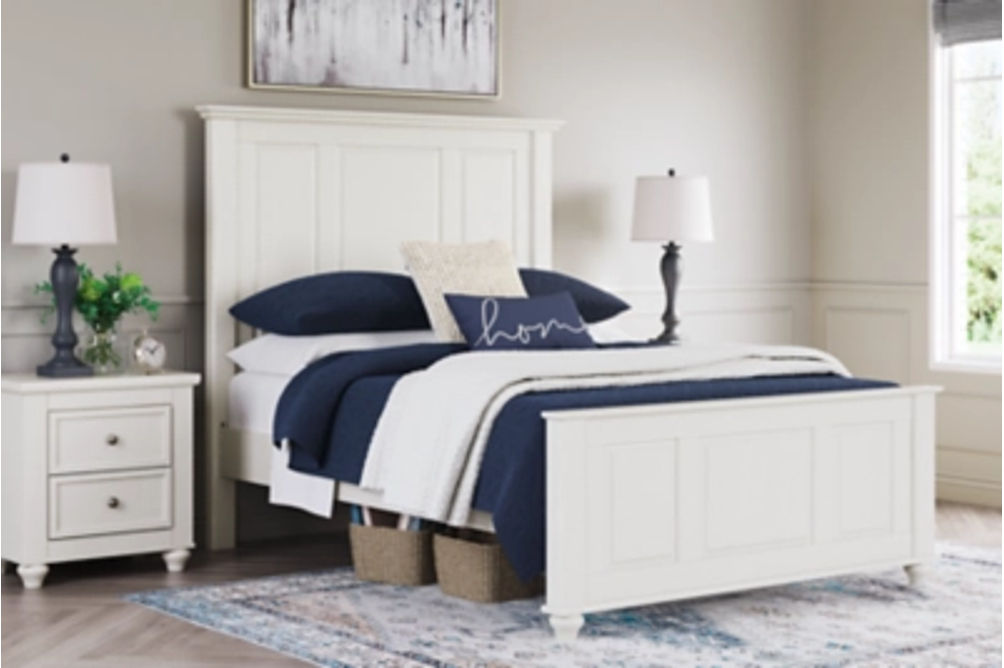 Signature Design by Ashley Grantoni Queen Panel Bed, Dresser and Mirror