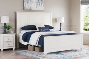 Signature Design by Ashley Grantoni King Panel Bed-White