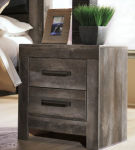 Wynnlow Queen Crossbuck Panel Bed, Dresser, Mirror, and Nightstand-Gray