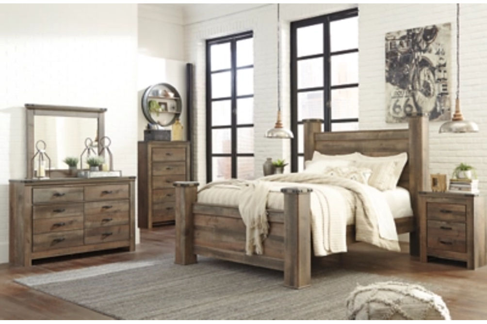 Signature Design by Ashley Trinell Queen Poster Bed-Brown