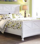 Signature Design by Ashley Kaslyn Queen Panel Bed-White