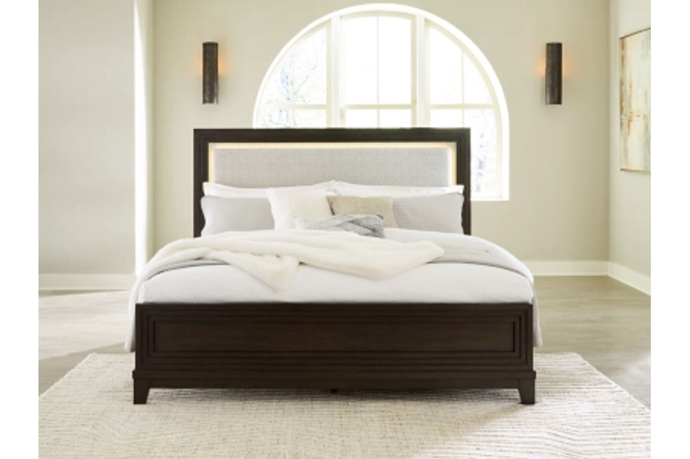 Signature Design by Ashley Neymorton California King Upholstered Panel Bed-Dar