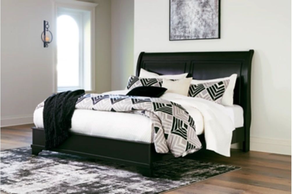 Signature Design by Ashley Chylanta King Sleigh Bed-Black