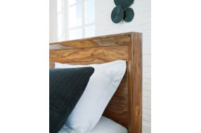 Signature Design by Ashley Dressonni King Panel Bed-Brown