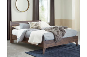 Calverson Queen Panel Platform Bed with Dresser and Nightstand-Mocha