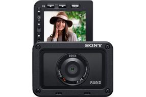 Sony - RX0 II 15.3-Megapixel Digital Camera - Black
