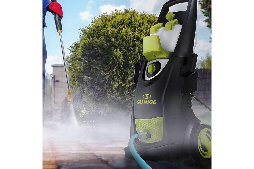 Sun Joe - Electric Pressure Washer up to 2800 PSI at 1.3 GPM - Green & Black