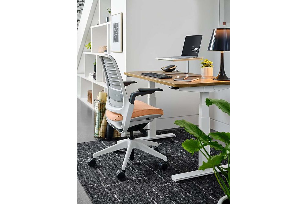 Steelcase - Series 1 Chair with Black Frame - Onyx