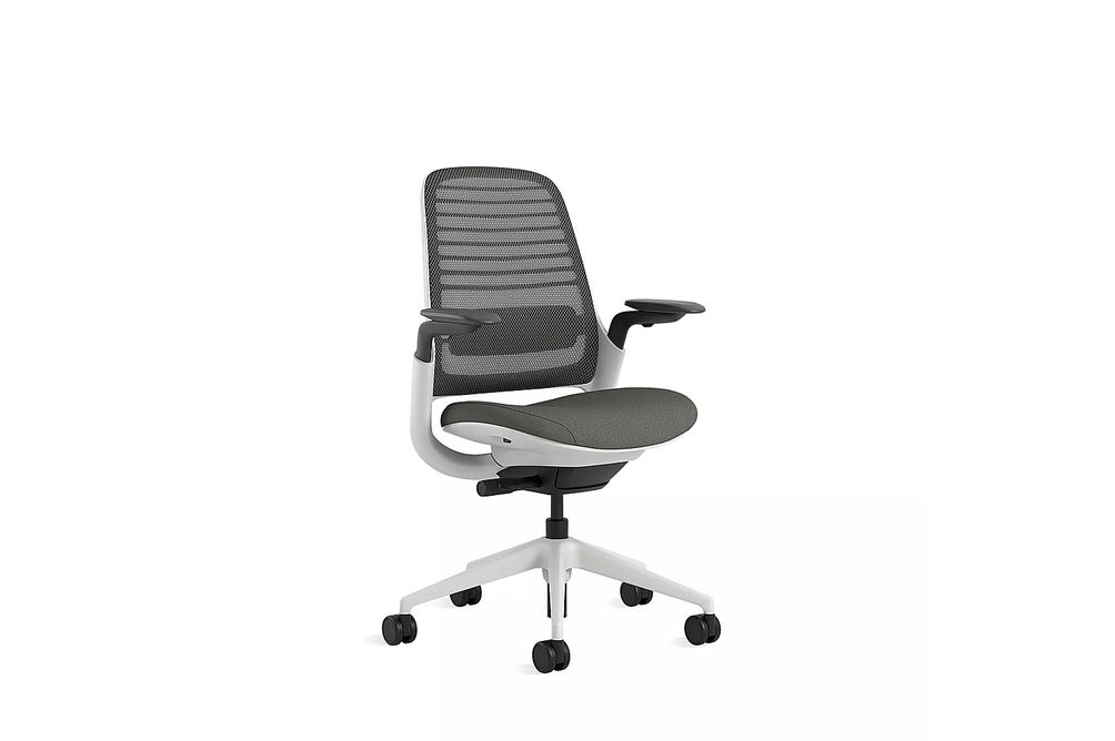 Steelcase - Series 1 Chair with Seagull Frame - Night Owl