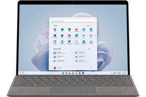 Computadora Microsoft Surface Pro 9 Con Pantalla Táctil de 13”, procesador Intel Core i5 con 8 GB de Memoria y capacidad para tarjeta SSD de 128 GB