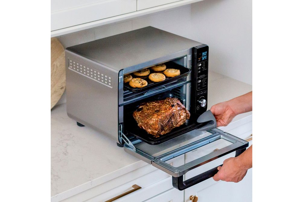 Ninja 12-in-1 Smart Double Oven with FlexDoor | DCT451