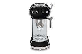 SMEG Semi-Automatic Espresso Machine with 15 bar pressure - Black