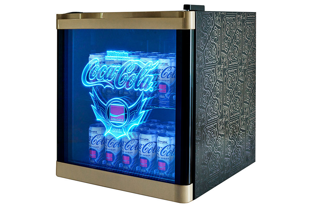 Cooluli - Coca-Cola League of Legends Ultimate 1.7 CU. FT. Mini Fridge - Limited Edition - Black