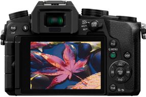 Panasonic - LUMIX G7 Mirrorless 4K Photo Digital Camera Body with 14-42mm f3.5-5.6 II Lens - DMC-G7