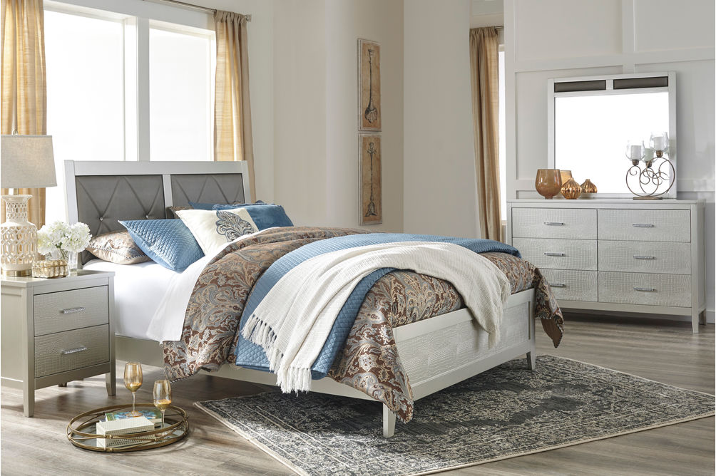 Signature Design by Ashley Olivet 6-Piece Queen Bedroom Set- Room View