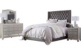 Signature Design by Ashley Coralayne 6-Piece Queen Bedroom Set