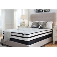 Sierra Sleep Chime Hybrid Queen Mattress - Sample Room View