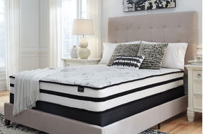 Sierra Sleep Chime Hybrid Queen Mattress - Sample Room View