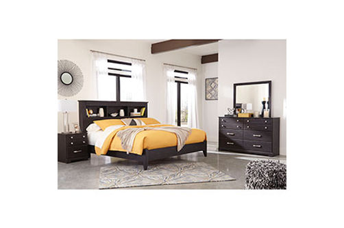 Signature Design By Ashley Reylow 6 Piece King Bedroom Set