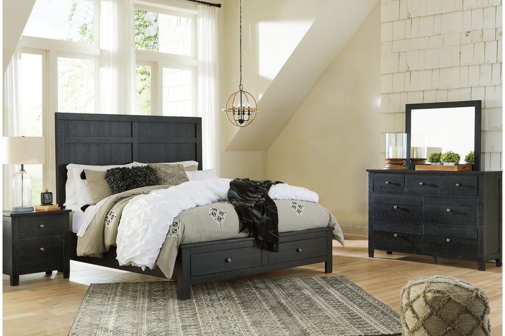 Benchcraft Noorbrook 6-Piece Queen Bedroom Set- Room View