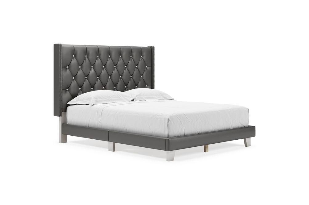 Signature Design by Ashley Vintasso Queen Tufted Upholstered Bed - Gray - Angle View