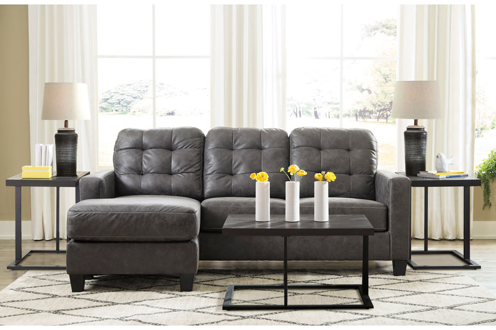 Signature Design by Ashley Venaldi 6-Piece Living Room Bundle - Sample Room View