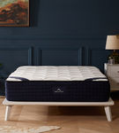 DreamCloud 14 Inch Twin Luxury Hybrid Mattress - Sample Room View