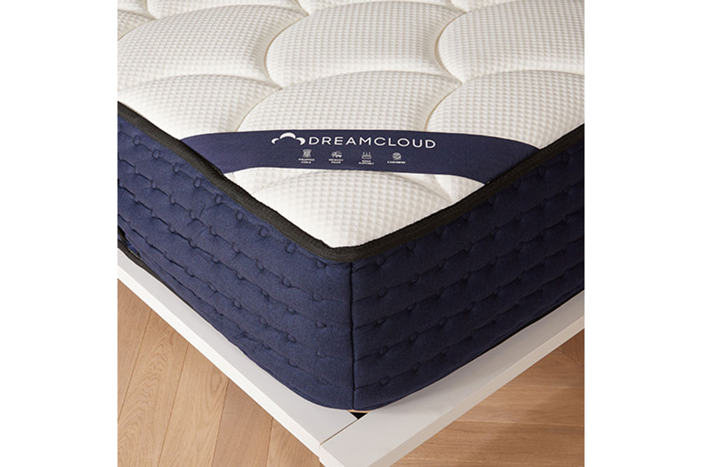 Queen DreamCloud Luxury Hybrid Mattress Only - Detail