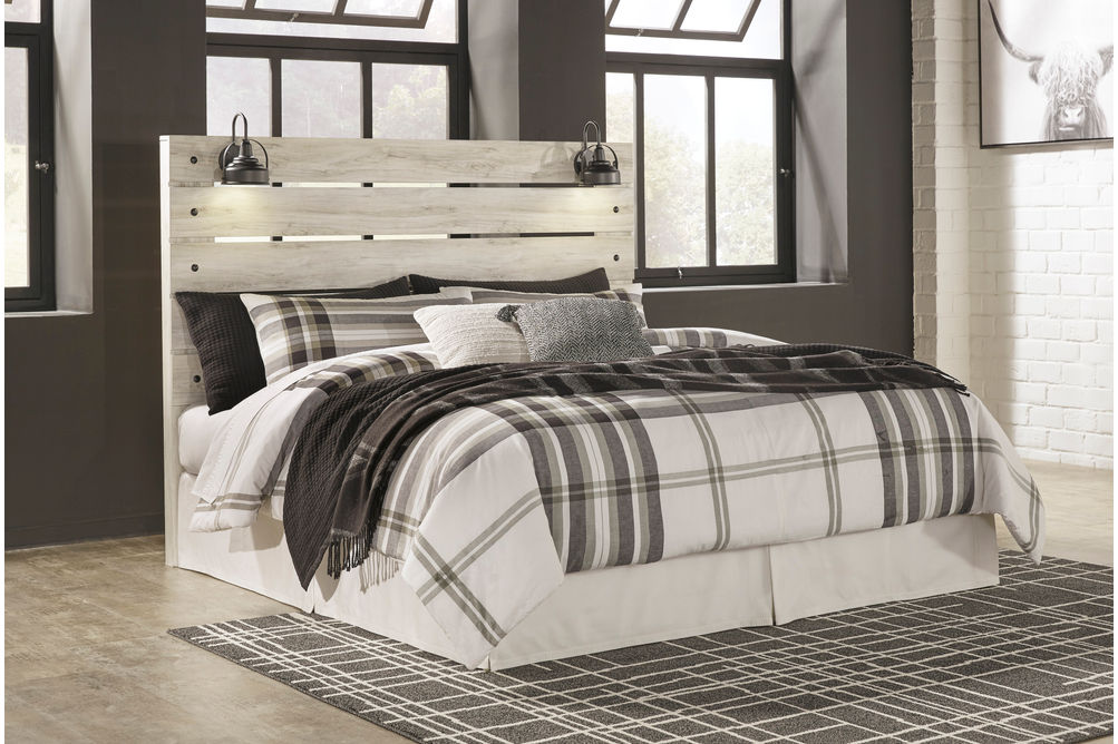 Signature Design by Ashley Cambeck 4-Piece King Bedroom Set 