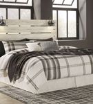 Signature Design by Ashley Cambeck 4-Piece Queen Bedroom Set- Sample Bed View