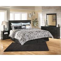 Signature Design by Ashley Maribel 4-Piece King Panel Bedroom Set Black- Sample Room View 