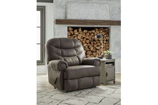 Camera Time Recliner- Sample Room View