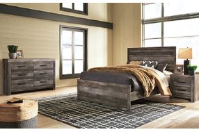 Signature Design by Ashley Wynnlow Queen 5-Piece Bedroom Set - Sample Room View