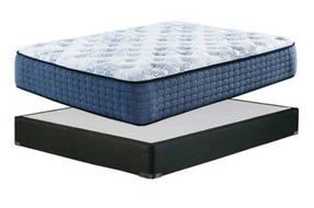 Sierra Sleep by Ashley Mt Dana Plush King Mattress-White