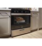 5.1 Cu. Ft. Freestanding Gas Range with Broiler Dr