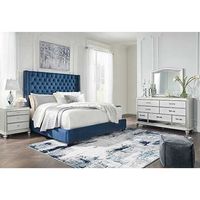 Signature Design by Ashley Coralayne Queen Upholstered Bed with Mirrored Dress