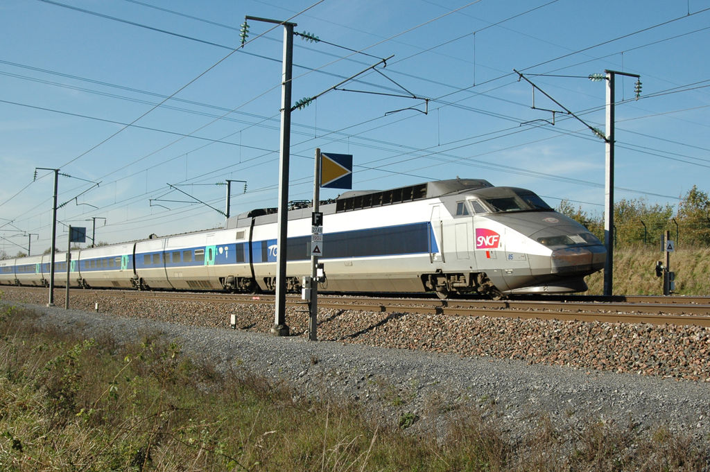 5de49cb42c58b46ce7458b57.jpg