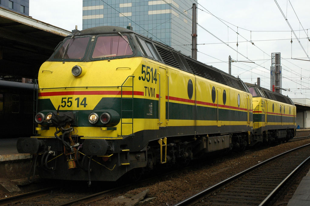 5de49cc72c58b46ce7458b93.jpg