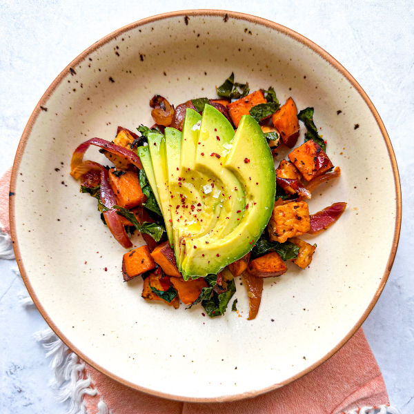 Easy Plant-Based Breakfast Hash with Sweet Potato, Spinach & Tempeh