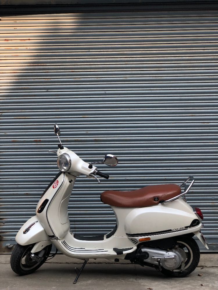 Used 2019 Vespa VXL 150 bike for sale in Kathmandu - Image 2 of 4