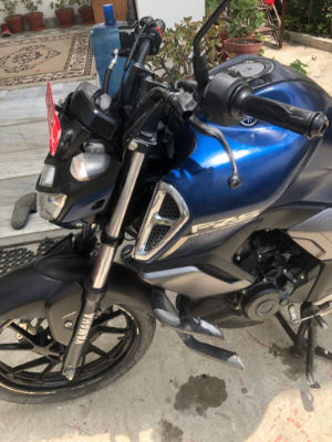 Used 2019 Yamaha FZS bike for sale in Kathmandu - Image 10 of 10