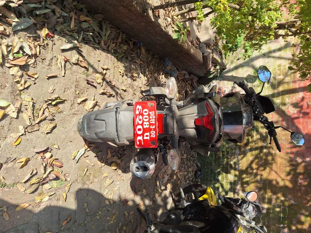 Used 2019 Hero Xtreme bike for sale in Kathmandu - Image 5 of 5