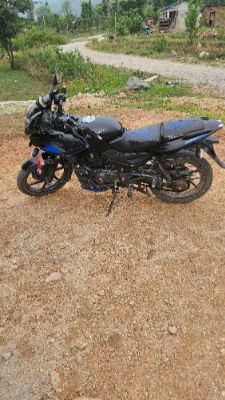 Used 2020 Bajaj Plusar 220 bike for sale in Surkhet - Image 3 of 4