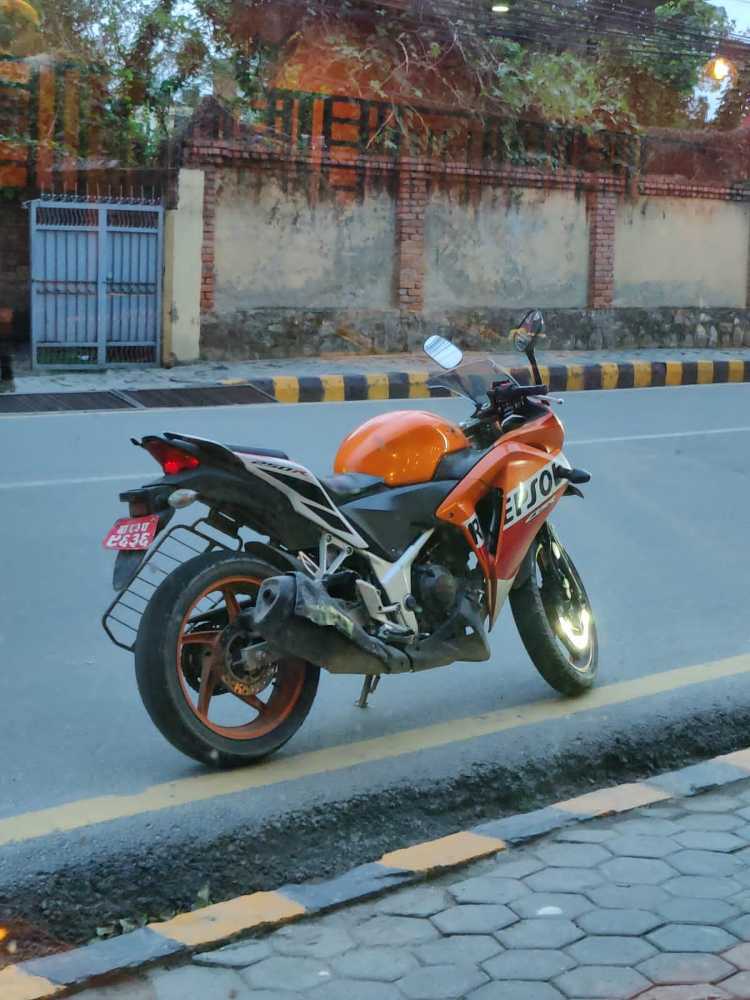 Second hand 2016 Honda CBR 250R bike for Sale High Quality Pre