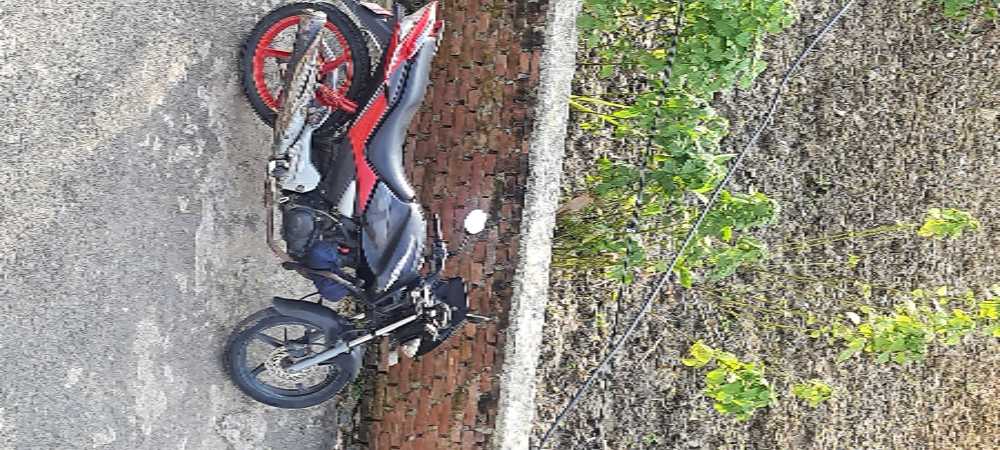 Used 2009 Hero Cbz bike for sale in Kathmandu - Image 2 of 3