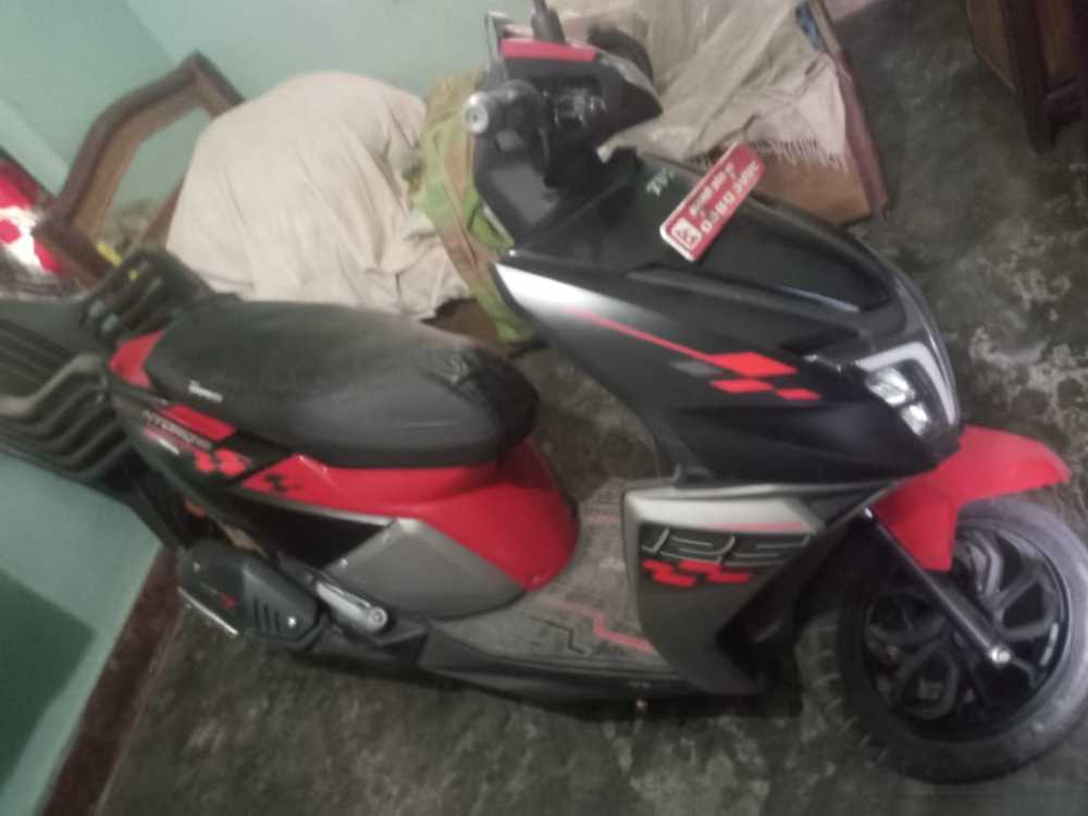 Used 2022 TVS NTORQ 125 bike for sale in Kathmandu - Image 1 of 4