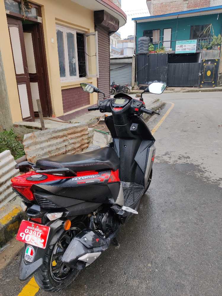 Used 2021 TVS NTORQ 125 bike for sale in Kathmandu - Image 6 of 8